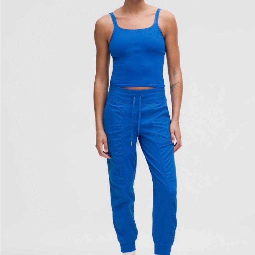 NWT Lululemon - Dance Studio Mid-Rise Jogger 7/8 Length. Cerulean Blue. Size 12